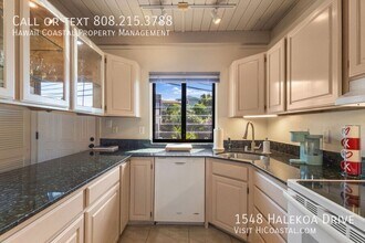 1548 Halekoa Dr in Honolulu, HI - Building Photo - Building Photo