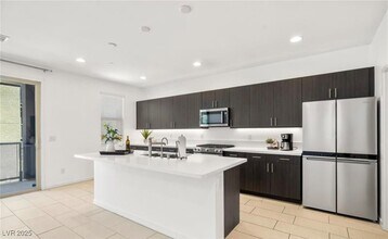 11278 Kraft Mountain Ave in Las Vegas, NV - Building Photo - Building Photo