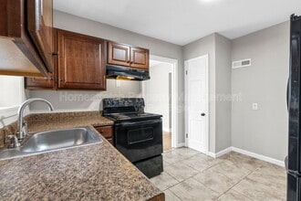 2633 Avie Dr in Jennings, MO - Building Photo - Building Photo