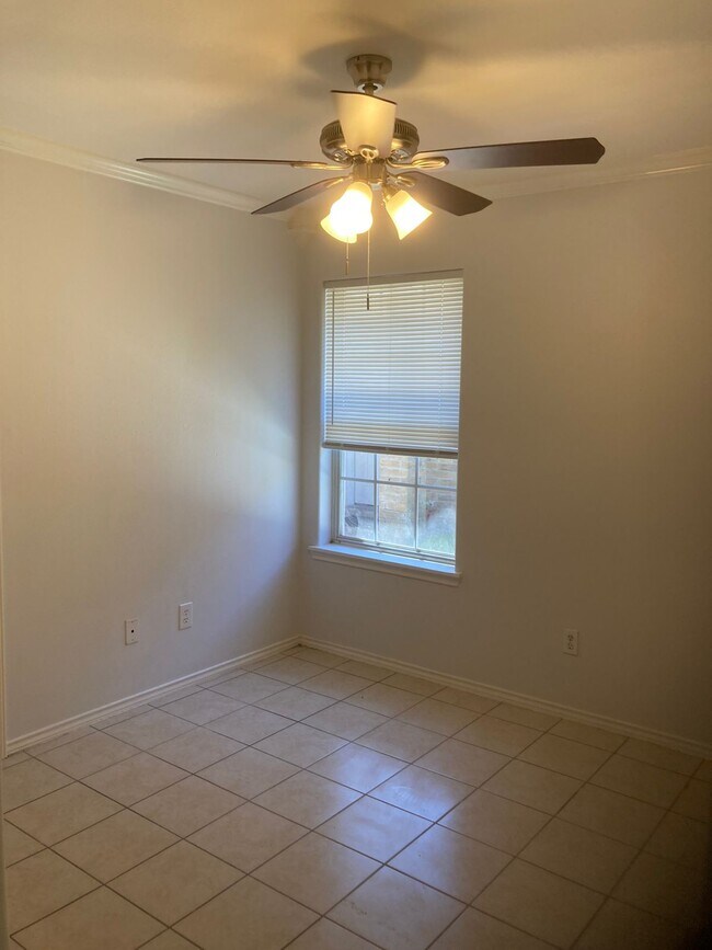 3721 W Faith Hill St in Edinburg, TX - Building Photo - Building Photo