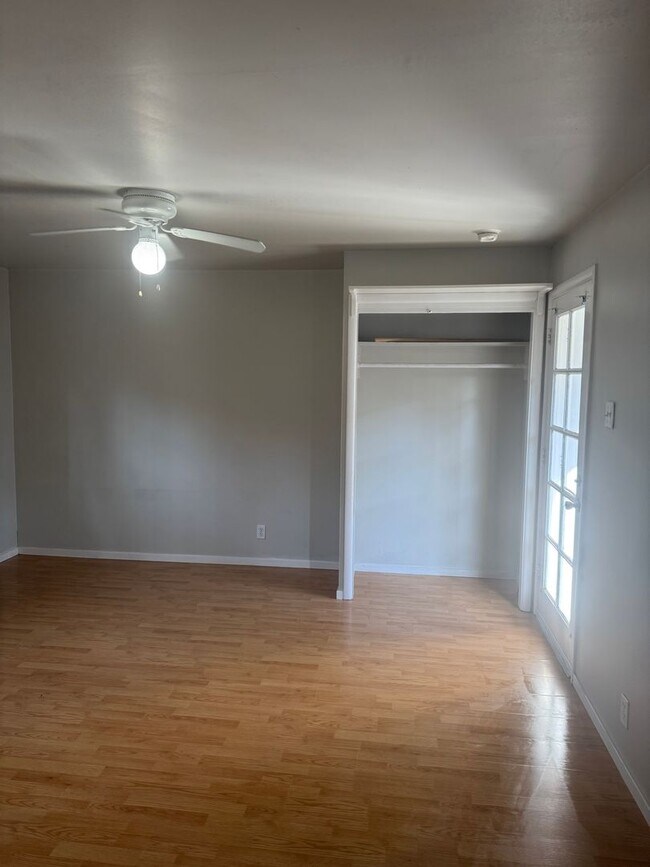 property at 2572 Russell St