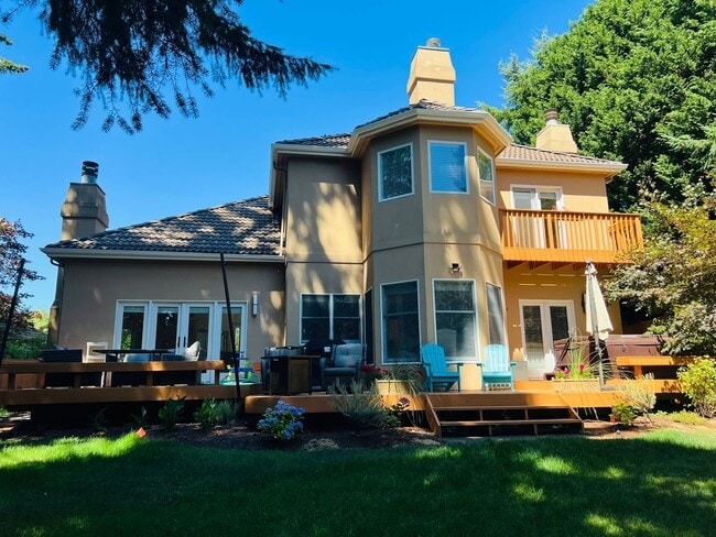 property at 4135 41st Loop SE