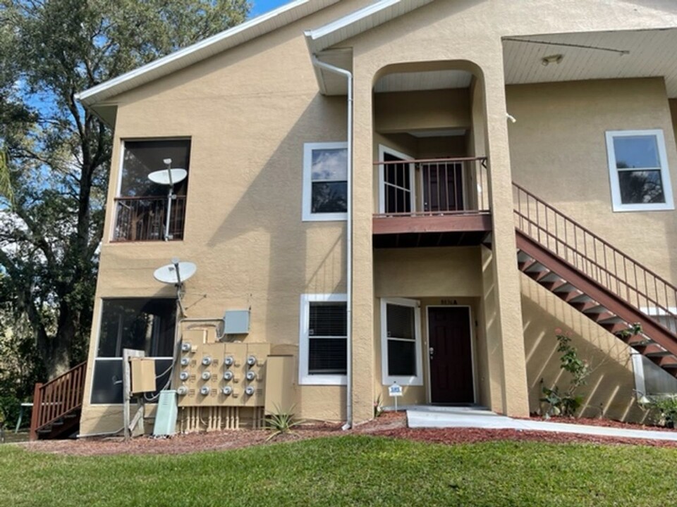 8836 Coral Palms Ct in Kissimmee, FL - Foto de edificio