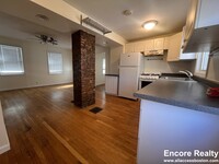 18 Alberta Ter, Unit 1 in Cambridge, MA - Building Photo - Building Photo