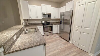 11918 Castine St in New Port Richey, FL - Building Photo - Building Photo