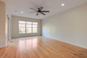 1918 Lynn Cir in Libertyville, IL - Building Photo - Building Photo