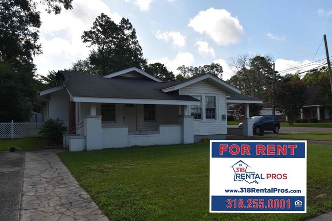 property at 211 S Bonner St