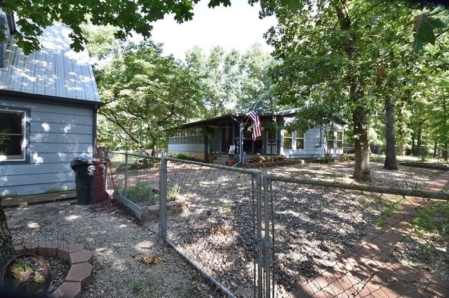 property at 290 Co Rd 122