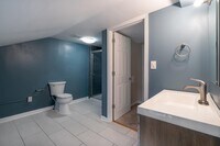 308 S Regester St photo'