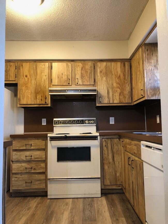 5901 Ryewyck Dr in Toledo, OH - Building Photo - Building Photo