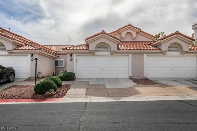 property at 7821 Gable Ln