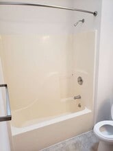 5699 Wilshire Dr in Fitchburg, WI - Building Photo - Building Photo