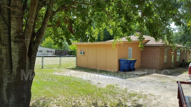 3510 Garland Rd in Kilgore, TX - Building Photo - Building Photo
