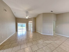 2948 Coach Lamp Rd in Mulberry, FL - Building Photo - Building Photo