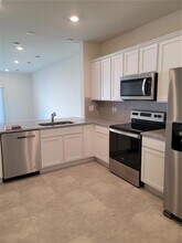 4587 Cypress Cay Wy in Kissimmee, FL - Building Photo - Building Photo