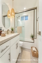 3245 Drew St in Los Angeles, CA - Building Photo - Building Photo