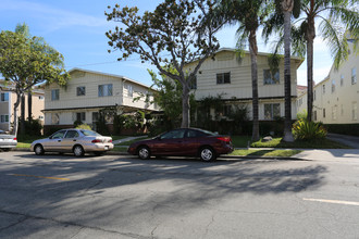 1130 N Louise St in Glendale, CA - Building Photo - Building Photo