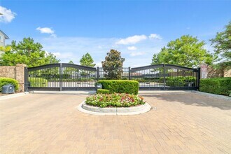 4011 Centre Valley Ln in Houston, TX - Building Photo - Building Photo