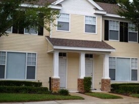 11046 Black Swan Ct in Seffner, FL - Building Photo