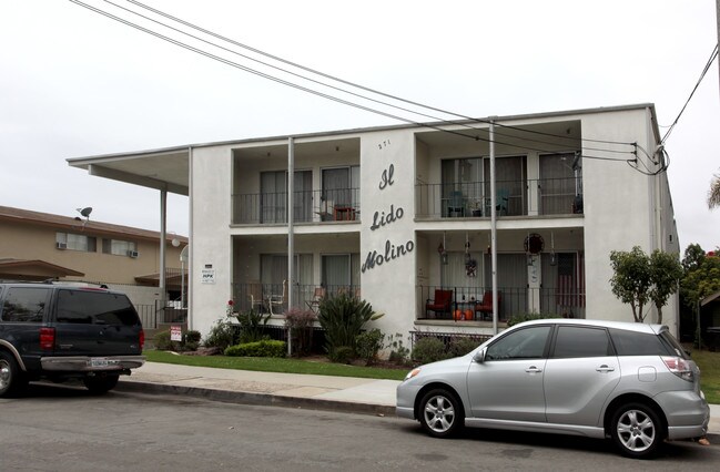 Molino Avenue Apartments in Long Beach, CA - Building Photo - Building Photo