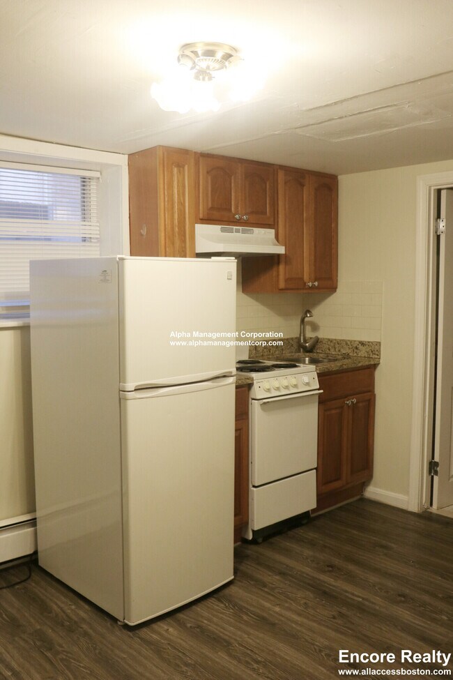 10 Wait St in Boston, MA - Building Photo - Building Photo