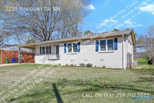 2220 Viscount Dr NW in Huntsville, AL - Building Photo - Building Photo