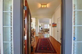 63 N Crescendo Path Pl in Shenandoah, TX - Building Photo - Building Photo
