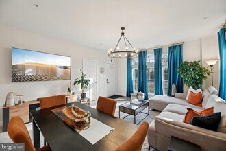 10960 Presidential Pkwy in Upper Marlboro, MD - Building Photo - Building Photo