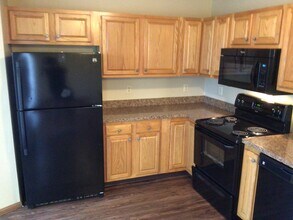 4705 Norwich Ct in Middletown, OH - Building Photo - Building Photo