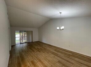 350 Club Cir, Unit 2 in Boca Raton, FL - Building Photo - Building Photo