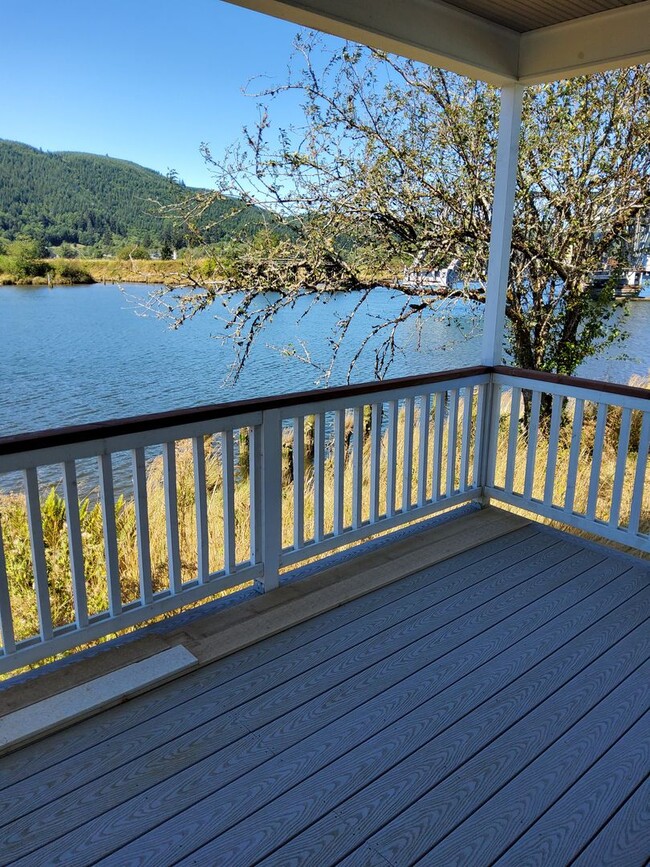 property at 308 Island St