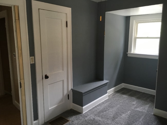 property at 3935 W 33rd St