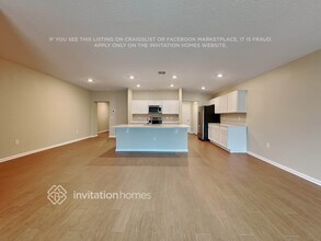 1001 Caitlin Loop in Haines City, FL - Foto de edificio - Building Photo