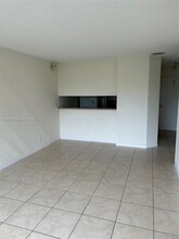 3241 NW 103rd Ter, Unit 305-C in Coral Springs, FL - Building Photo - Building Photo