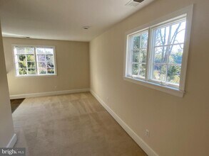 7805 Accotink Pl in Alexandria, VA - Building Photo - Building Photo