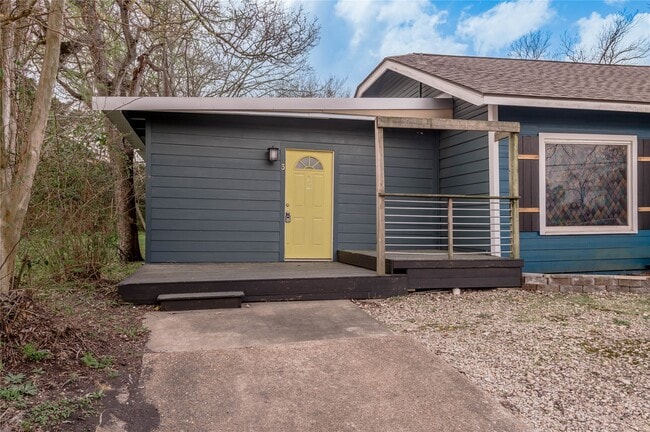 property at 1513 16th St