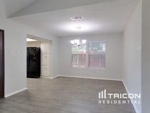 1130 Wood Heights Dr in Lewisville, TX - Building Photo - Building Photo