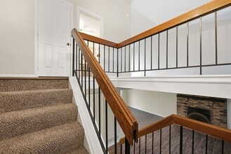 2583 Fleetwood Ave in Cincinnati, OH - Building Photo - Building Photo