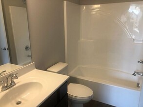 423 Toronto Ln in Knoxville, TN - Building Photo - Building Photo