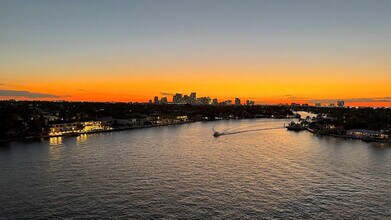 435 Bayshore Dr in Fort Lauderdale, FL - Building Photo - Building Photo