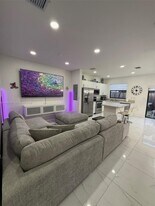 21432 NE 2nd Path in North Miami Beach, FL - Building Photo