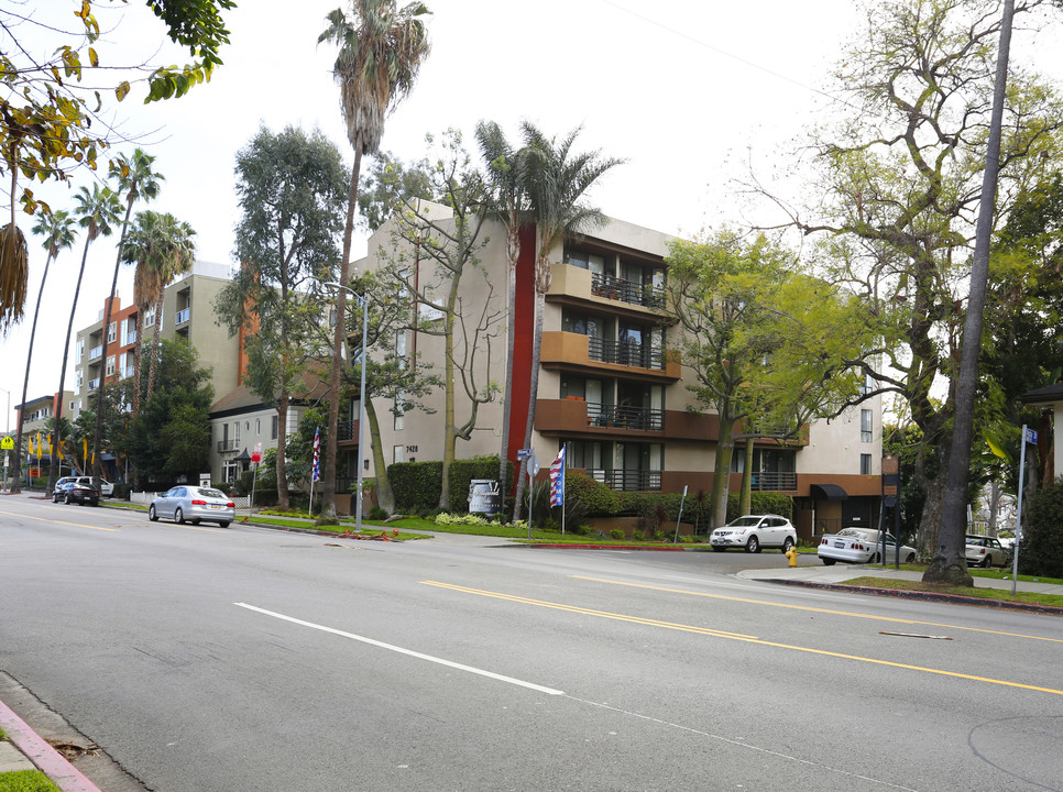 Hollywood Vista in Los Angeles, CA - Foto de edificio