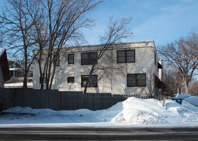 E 50th Street Apartments in Minneapolis, MN - Building Photo - Building Photo