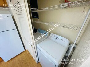 94-1055-1055 Kaukahi Pl in Waipahu, HI - Building Photo - Building Photo