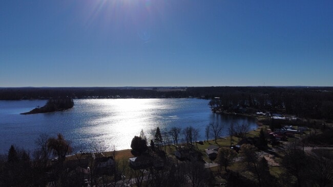 11680 Bluebird Dr in Lakeview, MI - Building Photo - Building Photo