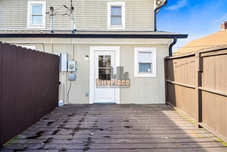 519 Wallace Ave in Indianapolis, IN - Building Photo - Building Photo