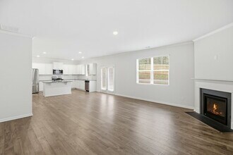 1885 Ollie Crk in Marietta, GA - Building Photo - Building Photo