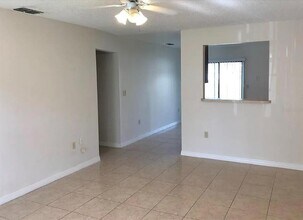 783 Squirrel Ct in Kissimmee, FL - Building Photo - Building Photo