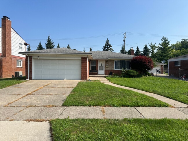 property at 29438 Linda St