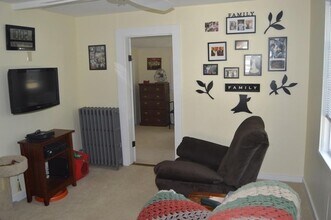 114 Waverly St in Ashland, MA - Building Photo - Building Photo